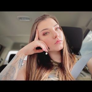 Meet your Posher, Ashlyn